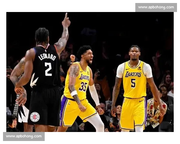 主动破局！杨瀚森顺下造祖巴茨犯规，两罚全中显强硬